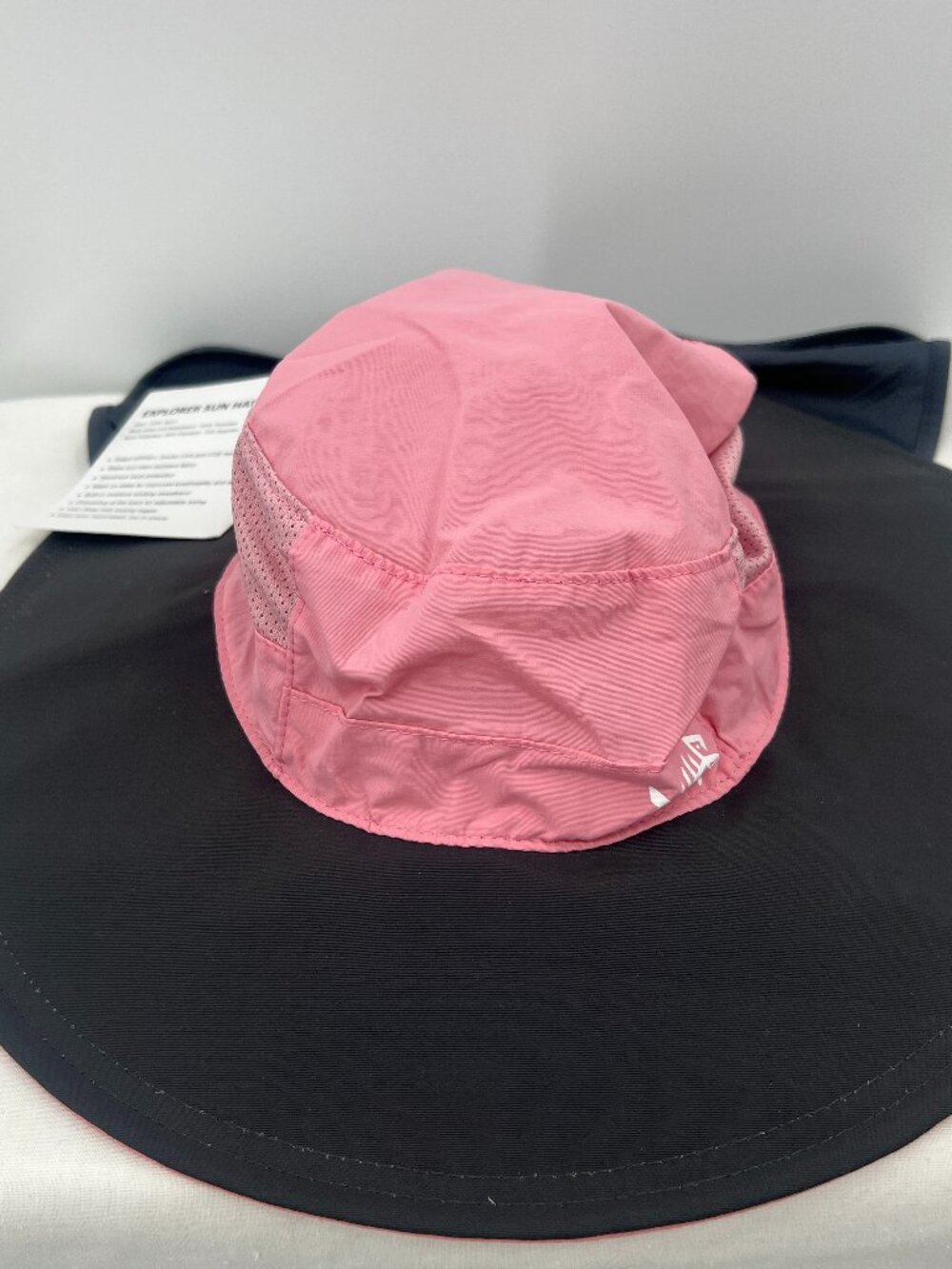 NWT Basswood Explorer Sun Hat in Pink Gray